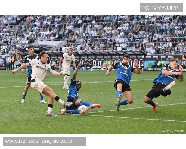 巴勒莫主场迎战拉齐奥双方争夺意甲关键三分之战